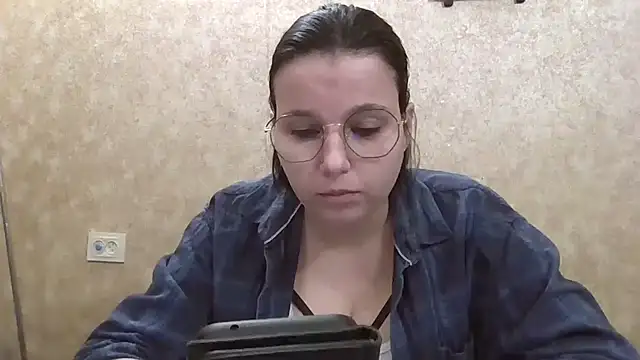 JeorginaJ online show from 4, 2, 2025