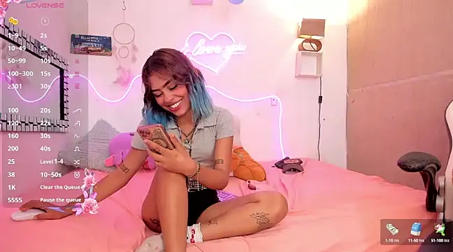 lilith horny online show from 18, 2, 2025