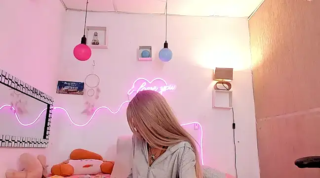 lilith horny online show from 6, 3, 2025