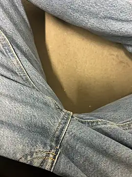 Snapshot of bdsm19 chatting on 9, 2, 2026 bdsm19 online show from 9, 2, 2026