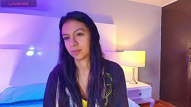 Snapshot of Tamaraakins chatting on 9, 9, 2025 Tamaraakins online show from 9, 9, 2025