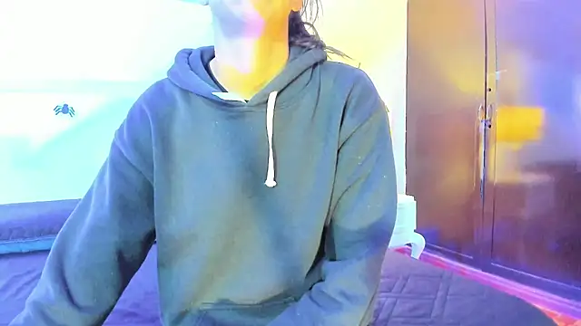 Snapshot of Tamaraakins chatting on 28, 10, 2025 Tamaraakins online show from 28, 10, 2025