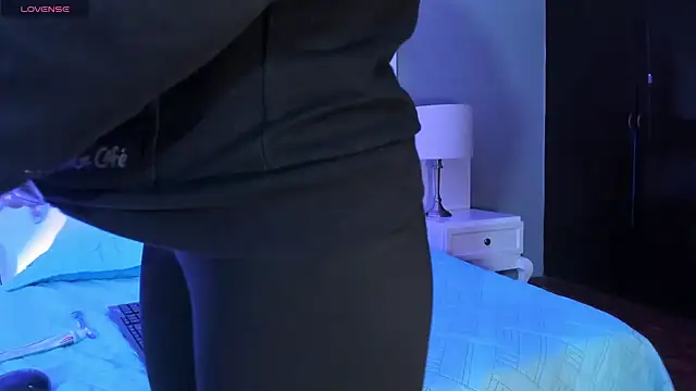 Snapshot of Tamaraakins chatting on 19, 11, 2025 Tamaraakins online show from 19, 11, 2025