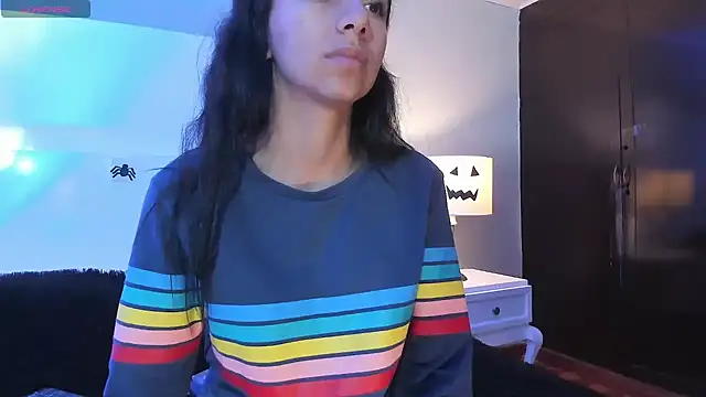 Snapshot of Tamaraakins chatting on 30, 10, 2025 Tamaraakins online show from 30, 10, 2025