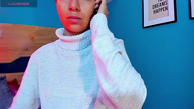 Snapshot of Tamaraakins chatting on 10, 10, 2025 Tamaraakins online show from 10, 10, 2025