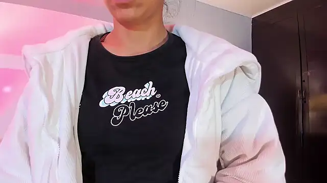 Snapshot of Tamaraakins chatting on 17, 11, 2025 Tamaraakins online show from 17, 11, 2025