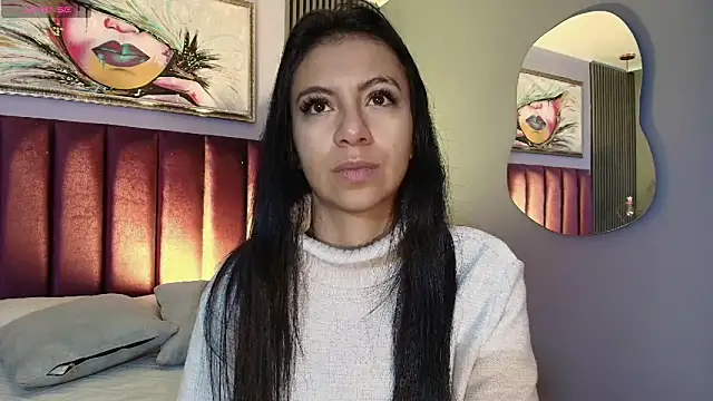 Snapshot of Tamaraakins chatting on 12, 10, 2025 Tamaraakins online show from 12, 10, 2025