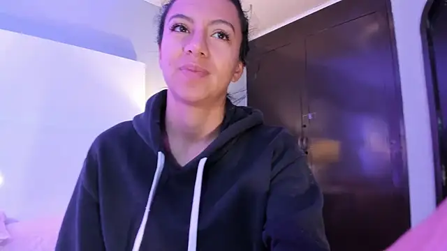 Snapshot of Tamaraakins chatting on 21, 11, 2025 Tamaraakins online show from 21, 11, 2025