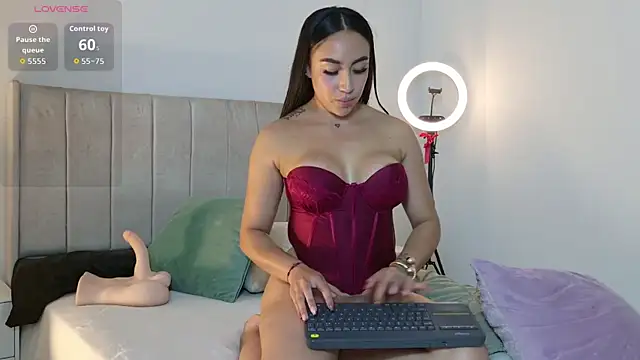 1m megan online show from 27, 3, 2026