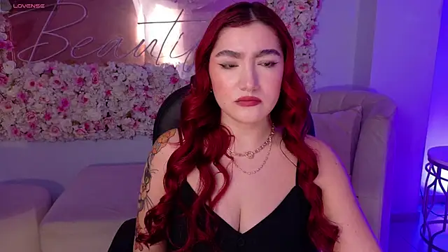 ViolettCastel online show from 13, 1, 2026