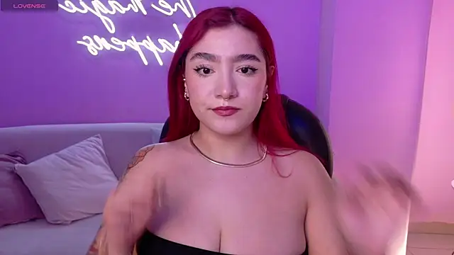 ViolettCastel online show from 2, 12, 2025