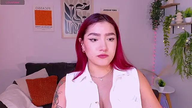 ViolettCastel online show from 23, 4, 2026
