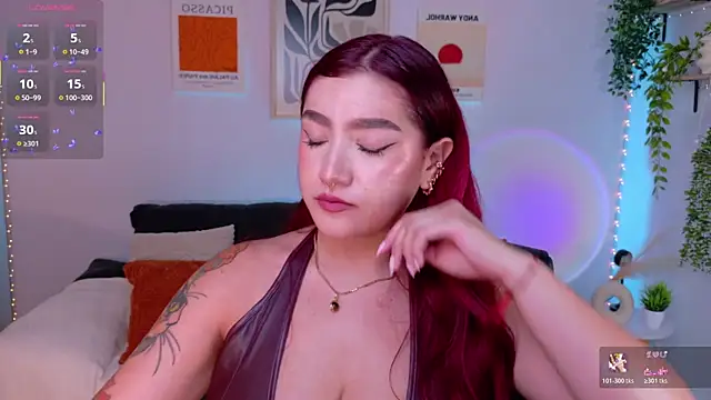 Snapshot of ViolettCastel chatting on 25, 6, 2026 ViolettCastel online show from 25, 6, 2026