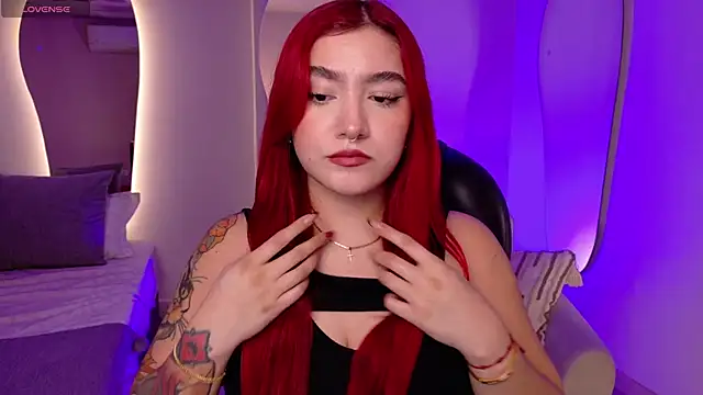 ViolettCastel online show from 27, 11, 2025