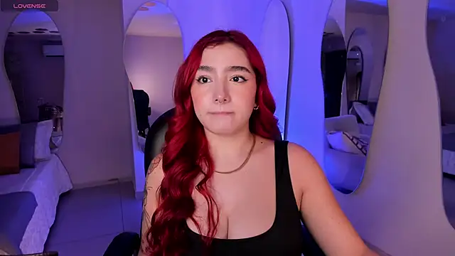 ViolettCastel online show from 2, 10, 2025