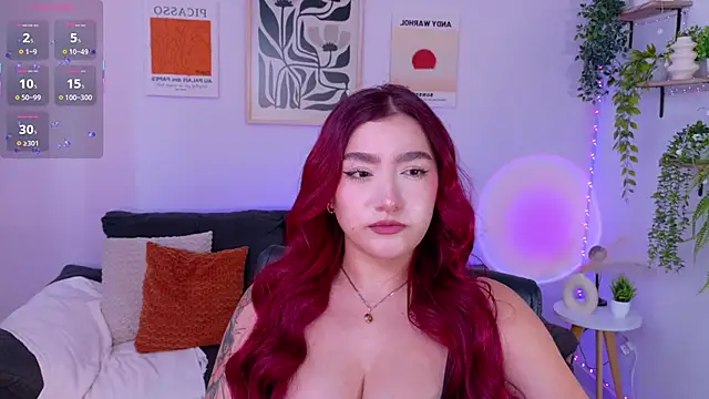Snapshot of ViolettCastel chatting on 9, 6, 2026 ViolettCastel online show from 9, 6, 2026
