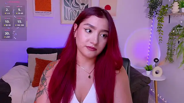 ViolettCastel online show from 3, 6, 2026