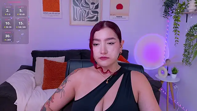 Snapshot of ViolettCastel chatting on 12, 6, 2026 ViolettCastel online show from 12, 6, 2026