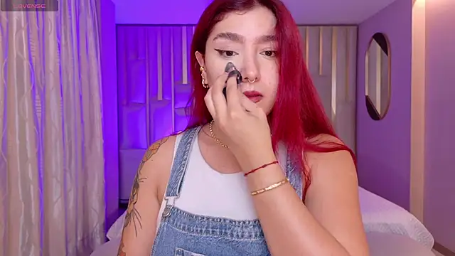 ViolettCastel online show from 24, 3, 2026