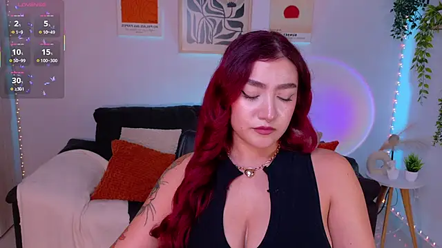 Snapshot of ViolettCastel chatting on 2, 7, 2026 ViolettCastel online show from 2, 7, 2026