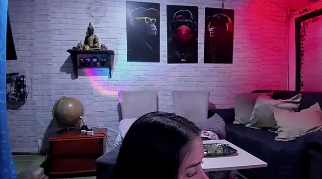 Kimmymadison- online show from 27, 2, 2025