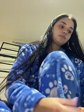 Kimmymadison- online show from 2, 10, 2025