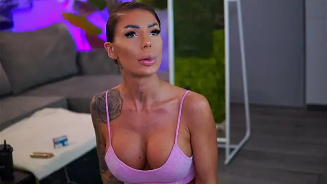 RaquelleVon online show from 14, 2, 2026