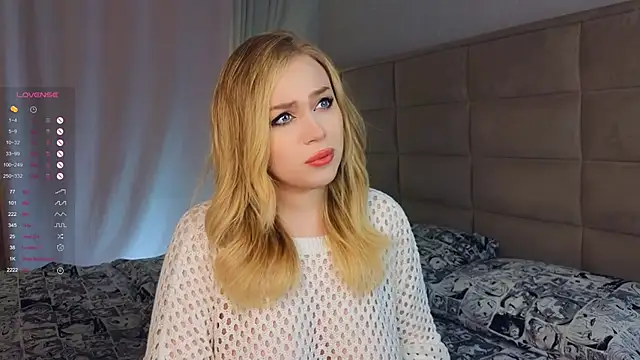 AsteriaHamel online show from 15, 2, 2025