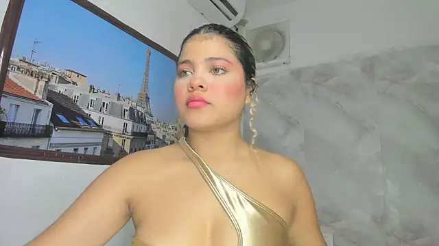 Snapshot of sofiacastillo01 chatting on 29, 5, 2026 sofiacastillo01 online show from 29, 5, 2026