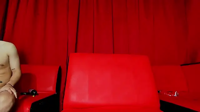 Extreme Team8 online show from 21, 3, 2025