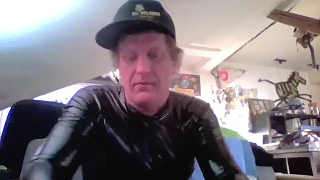 Snapshot of Bigthroaterboy chatting on 9, 5, 2026 Bigthroaterboy online show from 9, 5, 2026