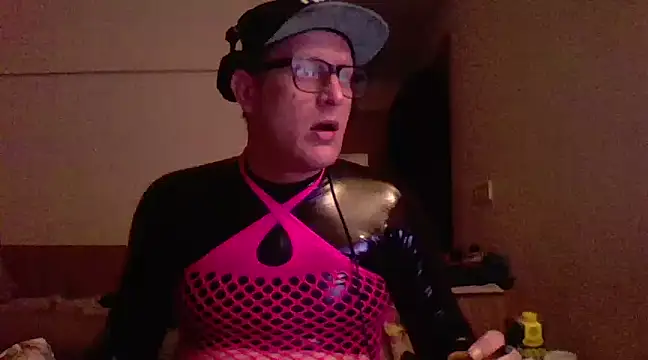 Bigthroaterboy online show from 16, 3, 2025