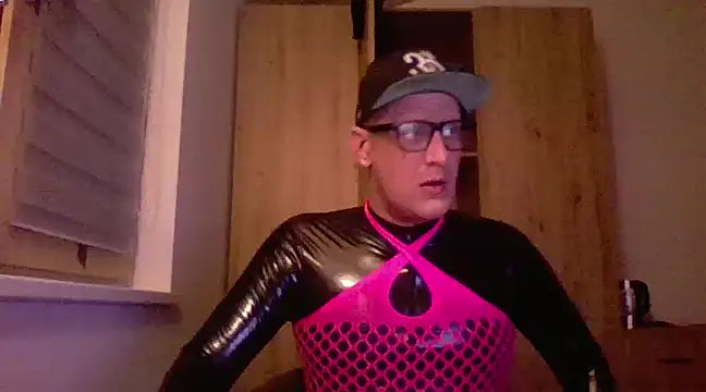 Bigthroaterboy online show from 19, 2, 2025