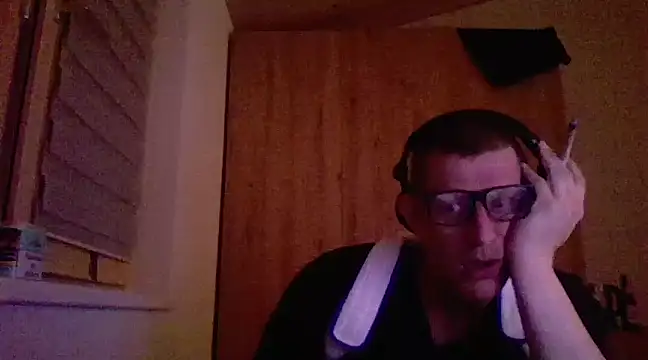 Bigthroaterboy online show from 2, 3, 2025