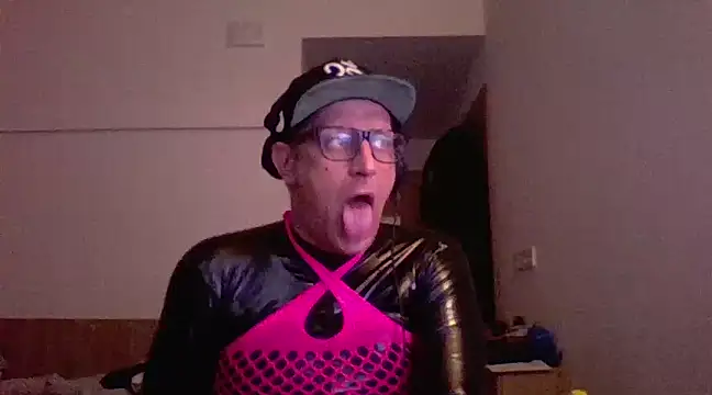 Bigthroaterboy online show from 16, 3, 2025