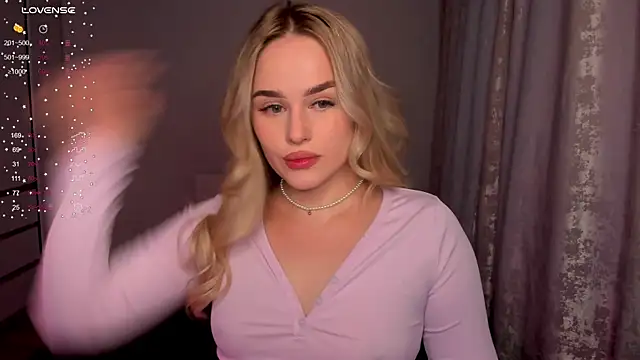 Snapshot of Ellen_Soft chatting on 13, 1, 2026 Ellen Soft online show from 13, 1, 2026