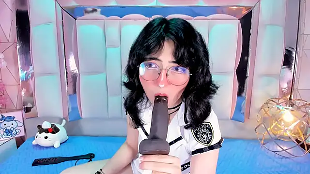 SaraMartini1 online show from 20, 9, 2025