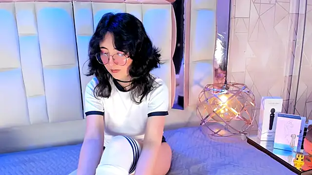 SaraMartini1 online show from 21, 10, 2025