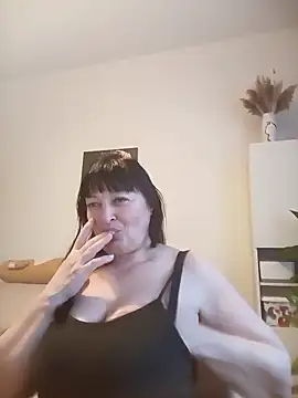 Snapshot of Women-pleasures chatting on 11, 11, 2025 Women-pleasures online show from 11, 11, 2025