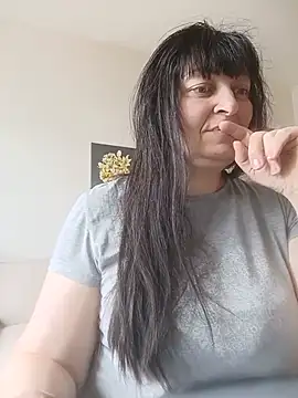 Women-pleasures online show from 16, 5, 2026