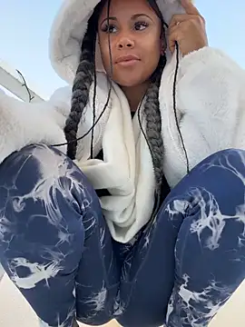 HaileyDiana online show from 15, 12, 2025