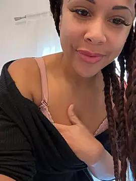 Snapshot of HaileyDiana chatting on 1, 3, 2026 HaileyDiana online show from 1, 3, 2026