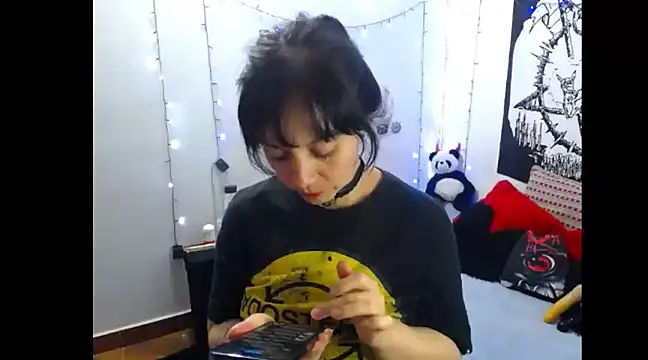 Snapshot of lili_peach chatting on 26, 1, 2025 lili peach online show from 26, 1, 2025