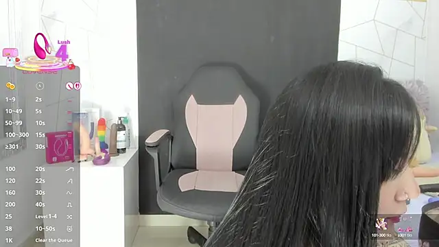 Snapshot of galatea_rous chatting on 4, 10, 2025 galatea rous online show from 4, 10, 2025