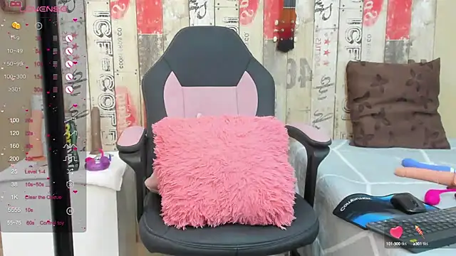 Snapshot of galatea_rous chatting on 10, 2, 2025 galatea rous online show from 10, 2, 2025