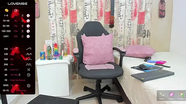 Snapshot of galatea_rous chatting on 6, 2, 2025 galatea rous online show from 6, 2, 2025