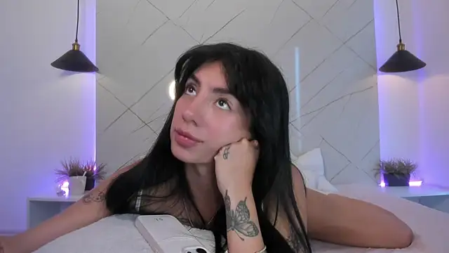 ANTONELLA  ROUSE  online show from 2, 6, 2026
