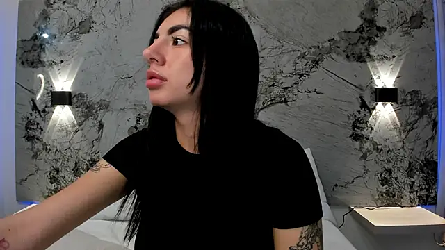 ANTONELLA  ROUSE  online show from 12, 3, 2025