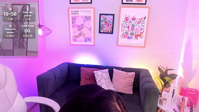 Melissa Koster online show from 9, 4, 2026