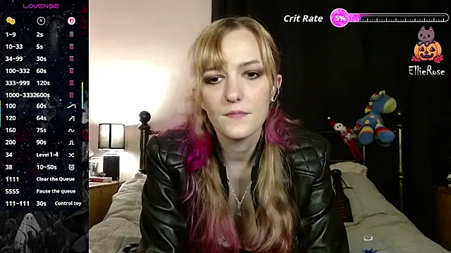 Snapshot of EllieeRose chatting on 13, 6, 2026 EllieeRose online show from 13, 6, 2026